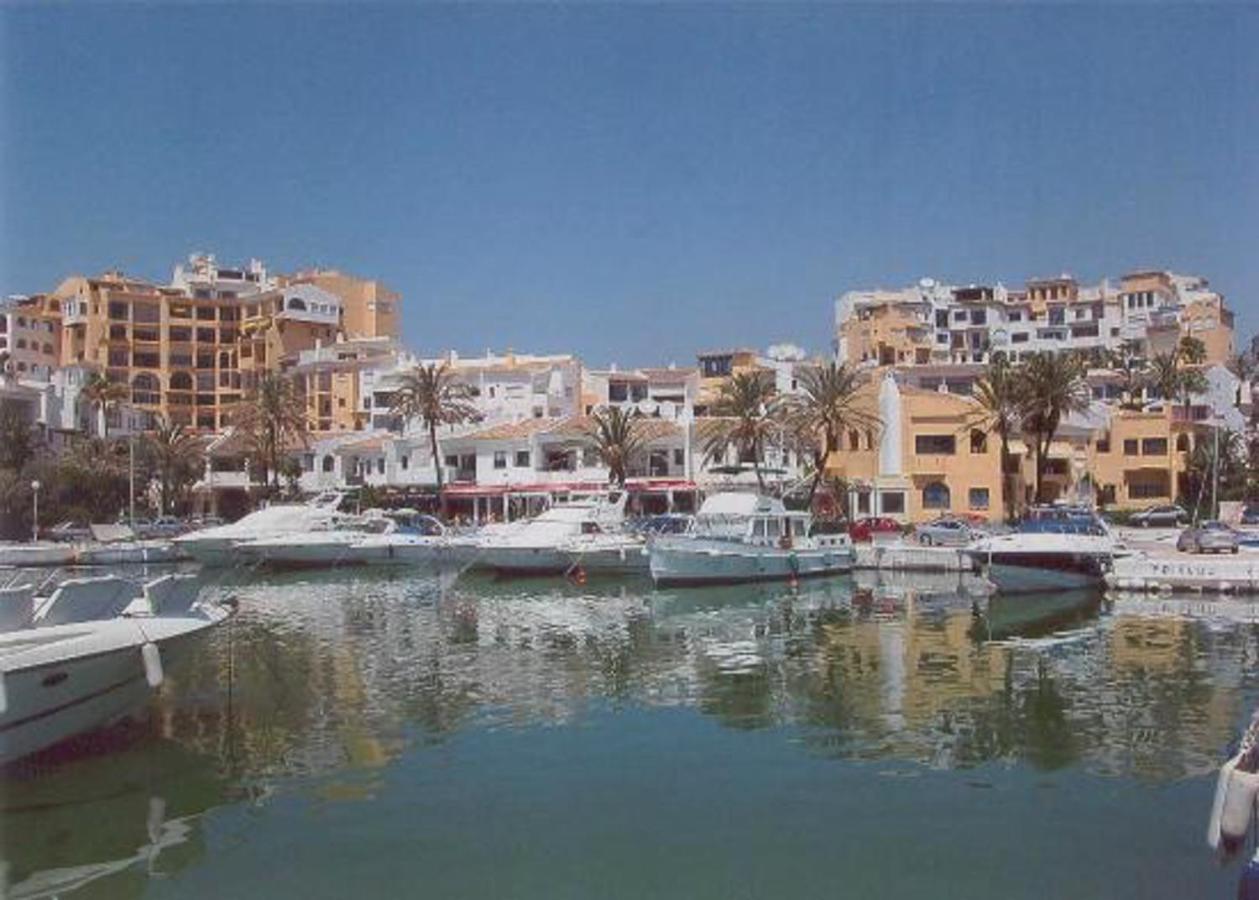 Spacious In Marbella, Pool