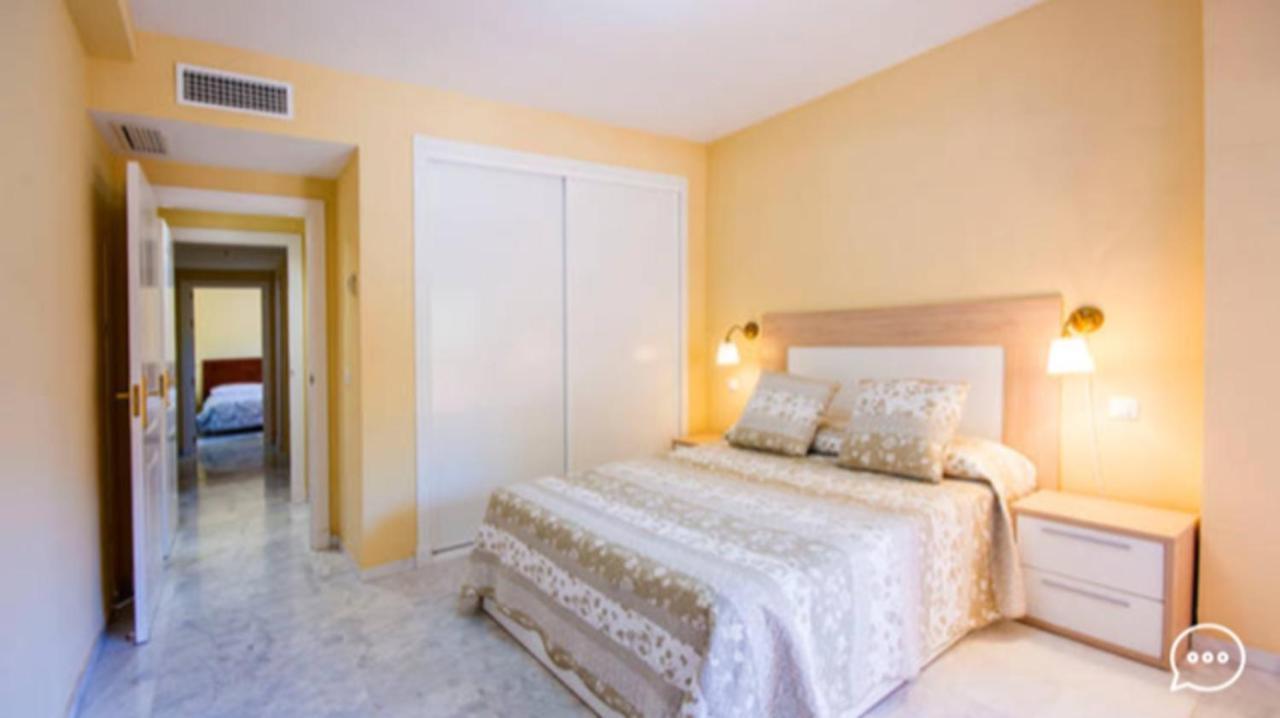 Spacious In Marbella, Pool *